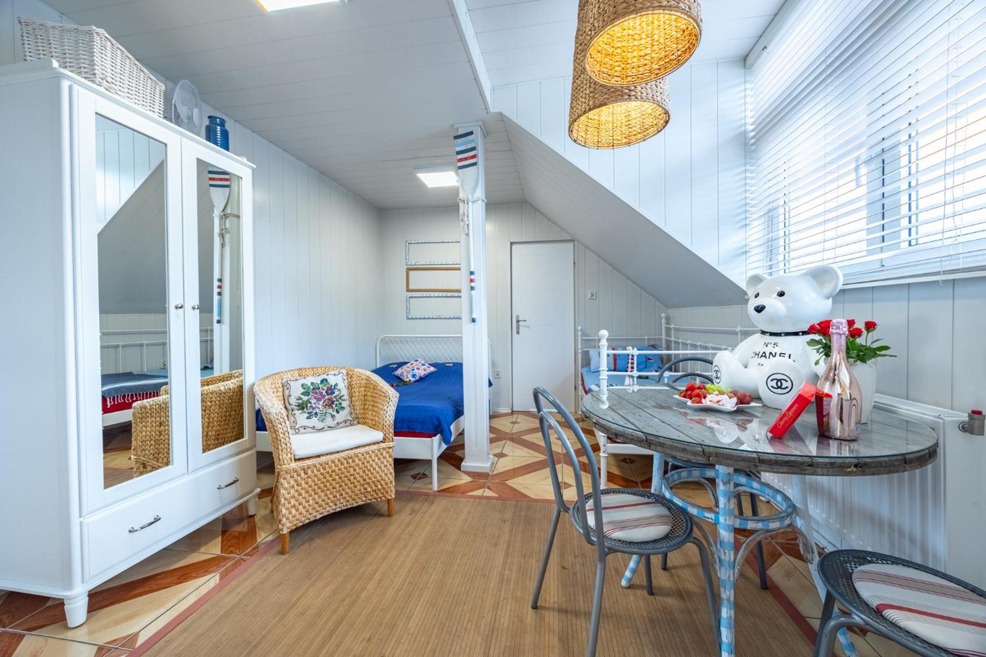 Apartamenty I Pokoje Blisko Morza Gryfa Pomorskiego 54 เมียนซิดดรอแย ภายนอก รูปภาพ